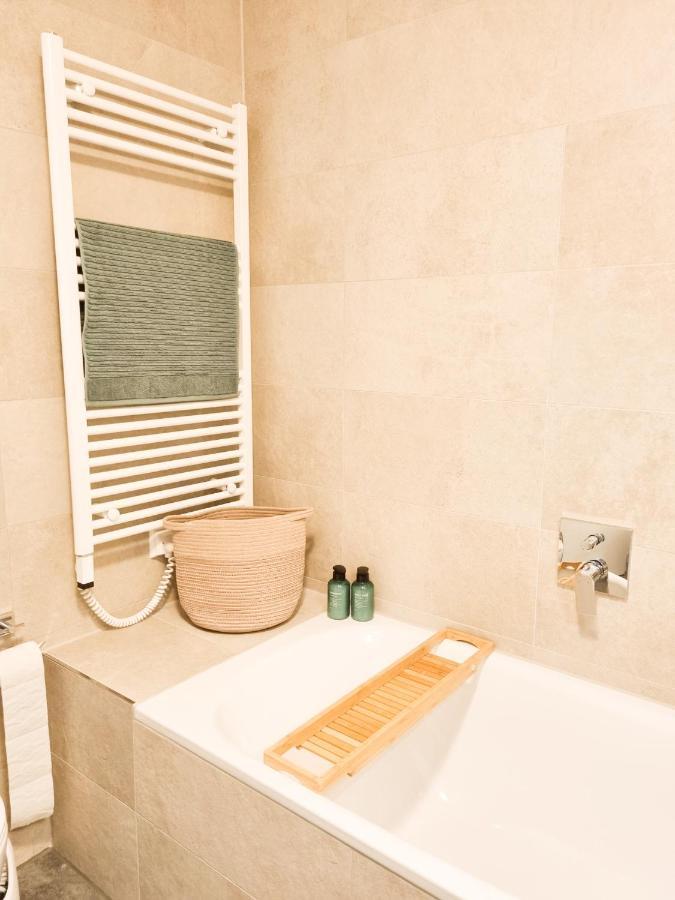Orangehome: Waldlichtung - Zentral Zwischen Therme Und Stadtmitte Bad Aibling Extérieur photo