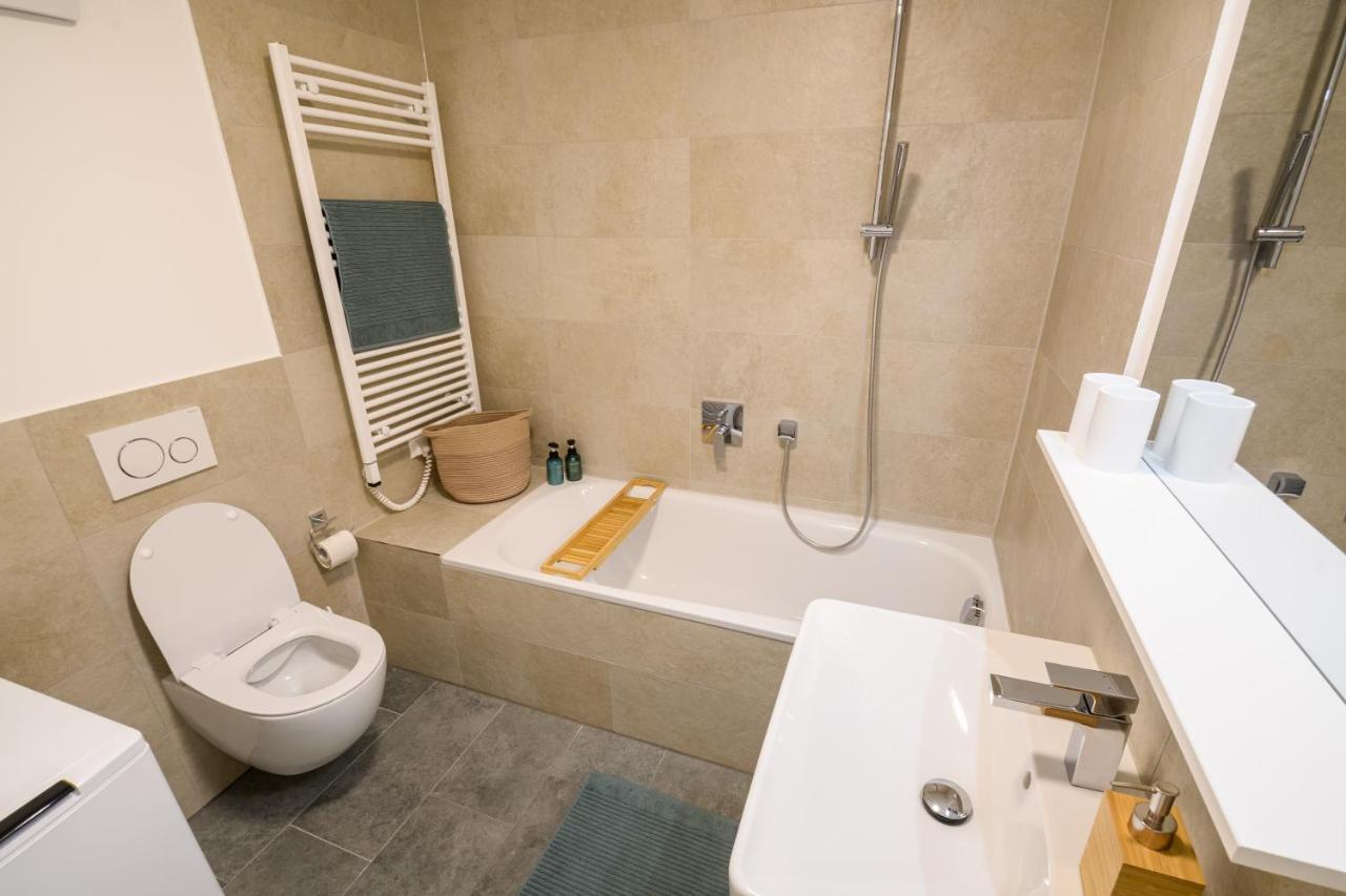 Orangehome: Waldlichtung - Zentral Zwischen Therme Und Stadtmitte Bad Aibling Extérieur photo